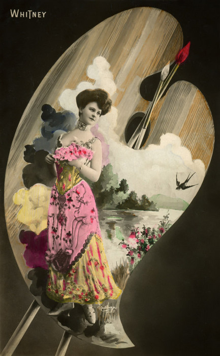 Whitney – La palette de peintre vers 1900 Dans cette carte postale de la Belle Époque, Whitney apparaît au cœur d’une palette de peintre, entourée de fleurs et de touches de couleur. Le paysage et les éléments picturaux se mêlent à son portrait pour créer une composition originale, entre photographie et illustration.