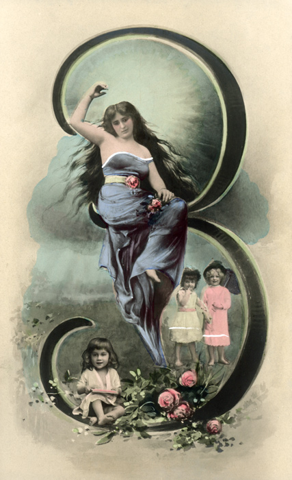 Chiffre illustré 3 colorisé – Belle Époque Dans cette carte postale colorisée de la Belle Époque, une jeune femme et trois enfants prennent place autour du chiffre 3, au cœur d’un décor bucolique. Les couleurs délicates rehaussent les fleurs, les vêtements et le paysage.